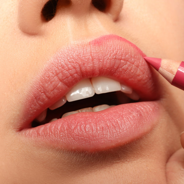 Make-up savjeti za dame s tankim usnama 4